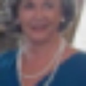 Meet your Posher, Roena
